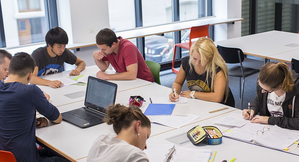 Studierende in FG